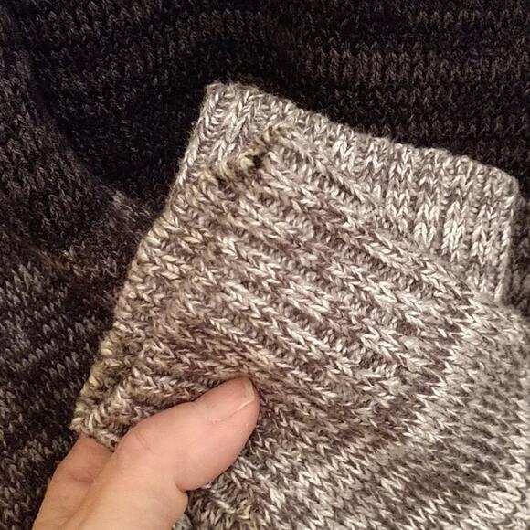 Silverlake Quarter Zip Sweater size Large - Picture 8 of 8